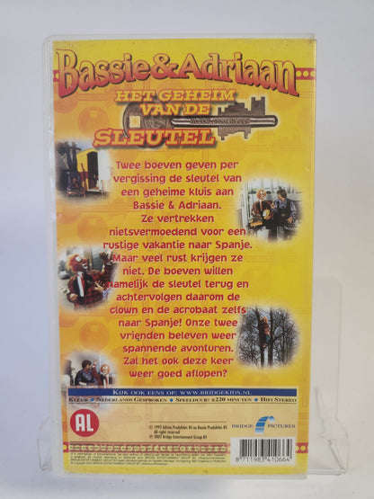 Bassie & Adriaan het Geheim van de Sleutel VHS - Feniks Gameshop