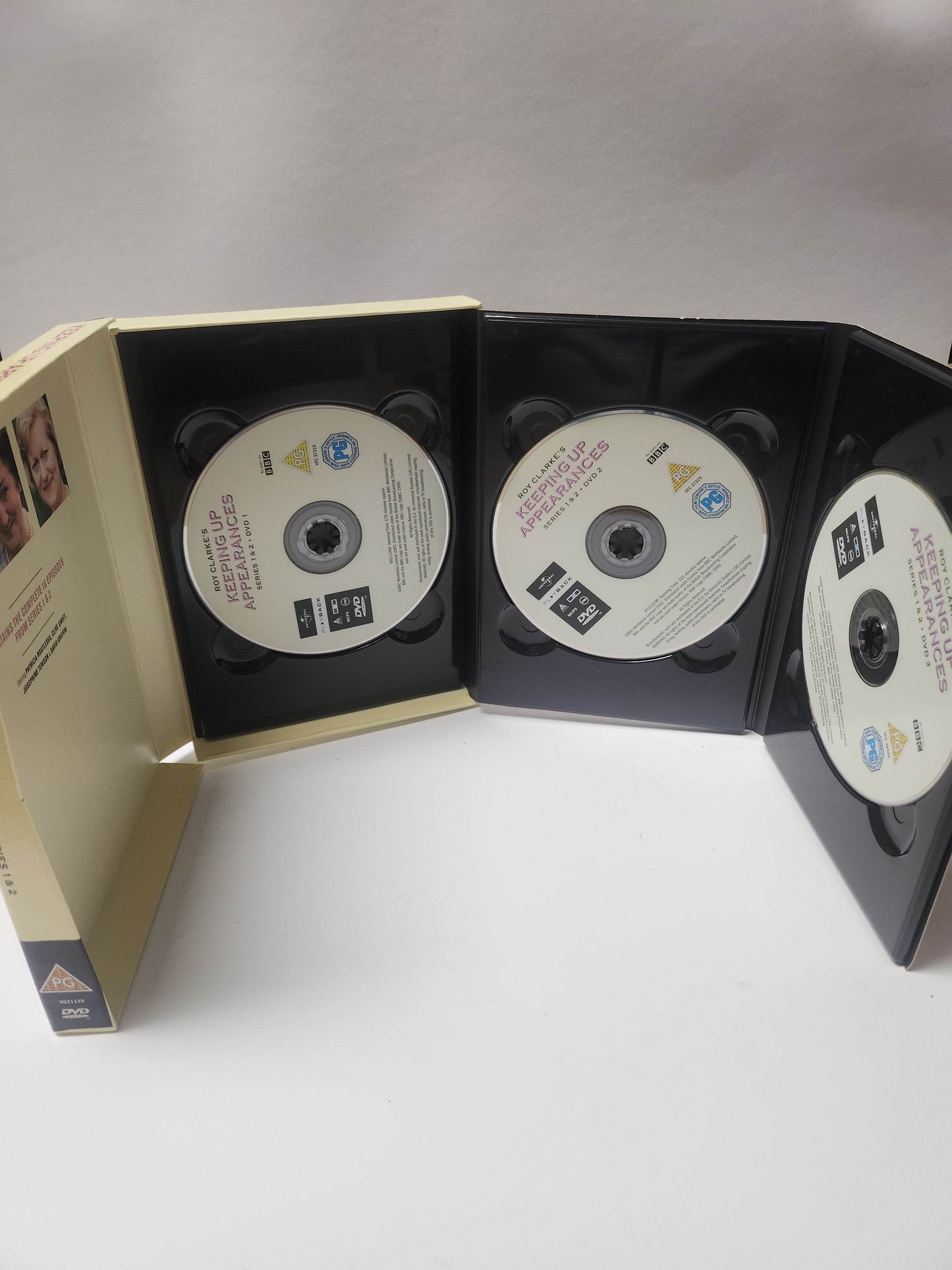 Keeping Up Appearances Series 1 & 2 Box DVD - Feniks Gameshop