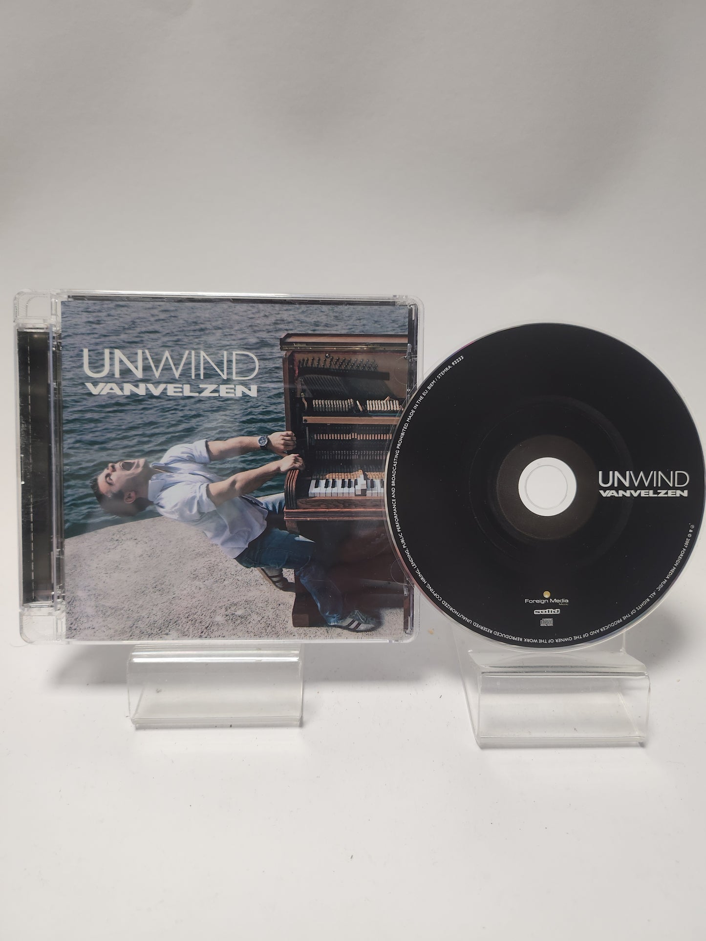 Van Velzen: Unwind CD