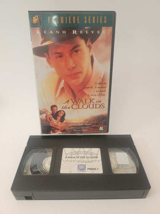 A Walk in the Clouds VHS