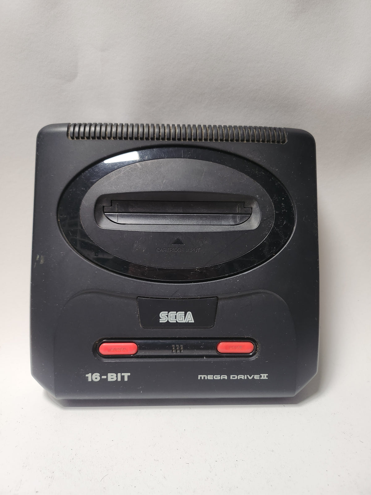 Sega Mega Drive II Console + Controller + Kabels