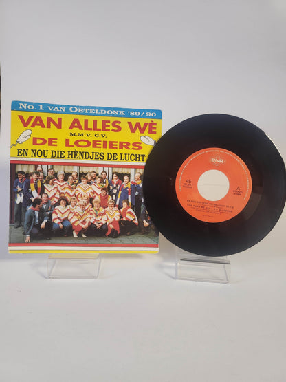 Van Alles Wé CV de Loeiers: En Nou die Hèndjes de Lucht in Single Vinyl - Feniks Gameshop
