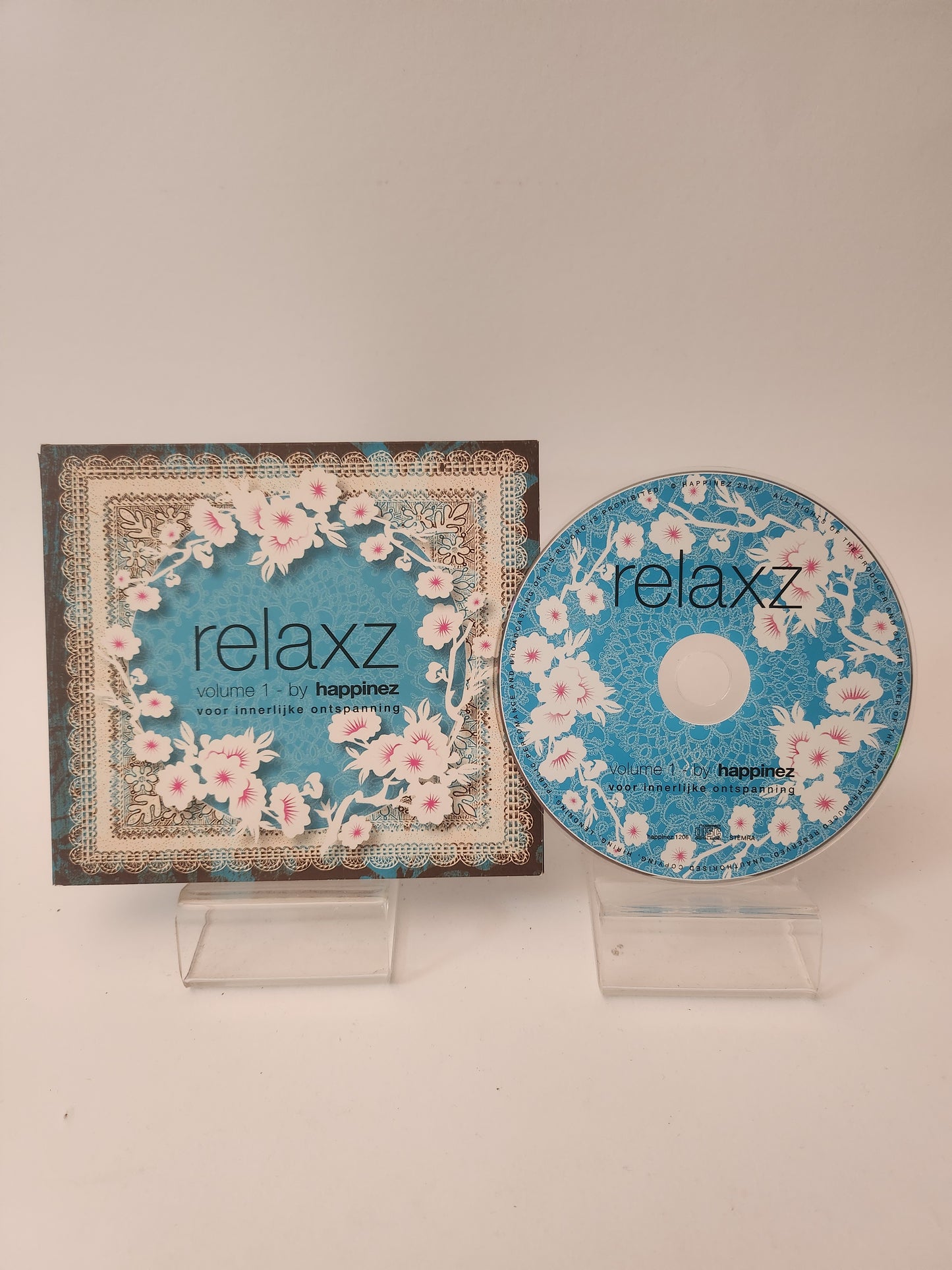 Relaxz Volume 1 by Happinez CD