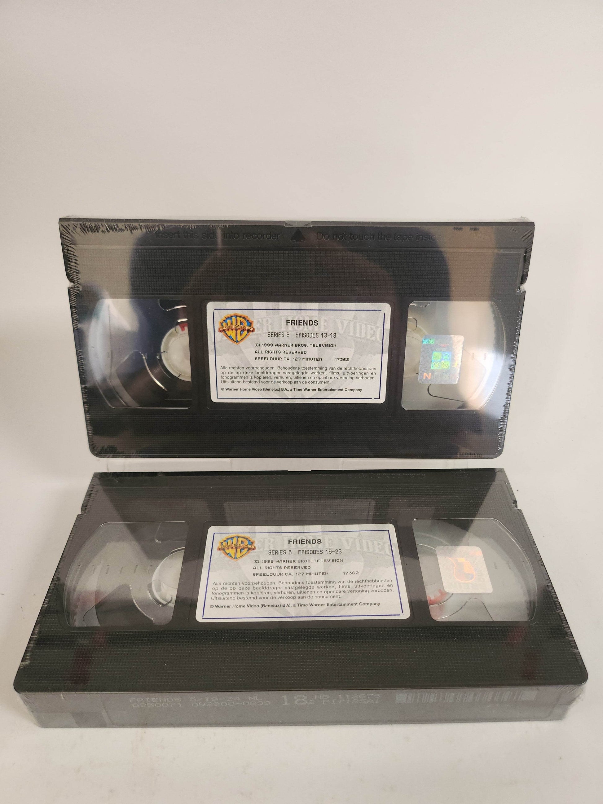 Friends Series 5 Episodes 13 - 24 geseald VHS - Feniks Gameshop