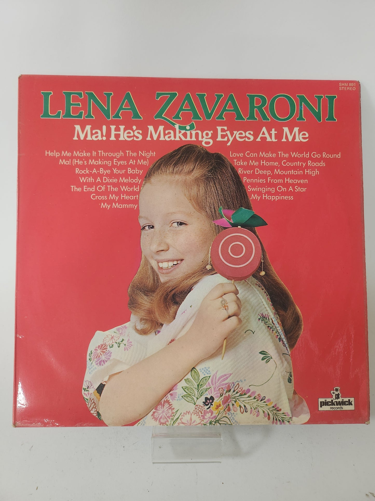 Lena Zavaroni: Ma, He's Making Eyes on Me LP Vinyl