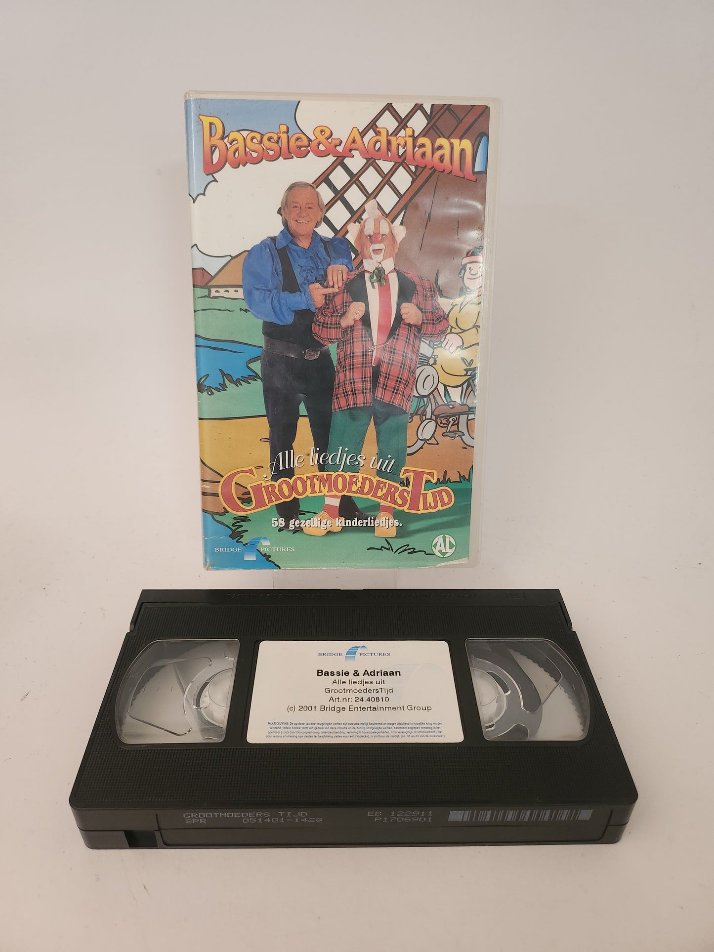 Bassie & Adriaan: Alle Liedjes uit Grootmoeders Tijd VHS Kids