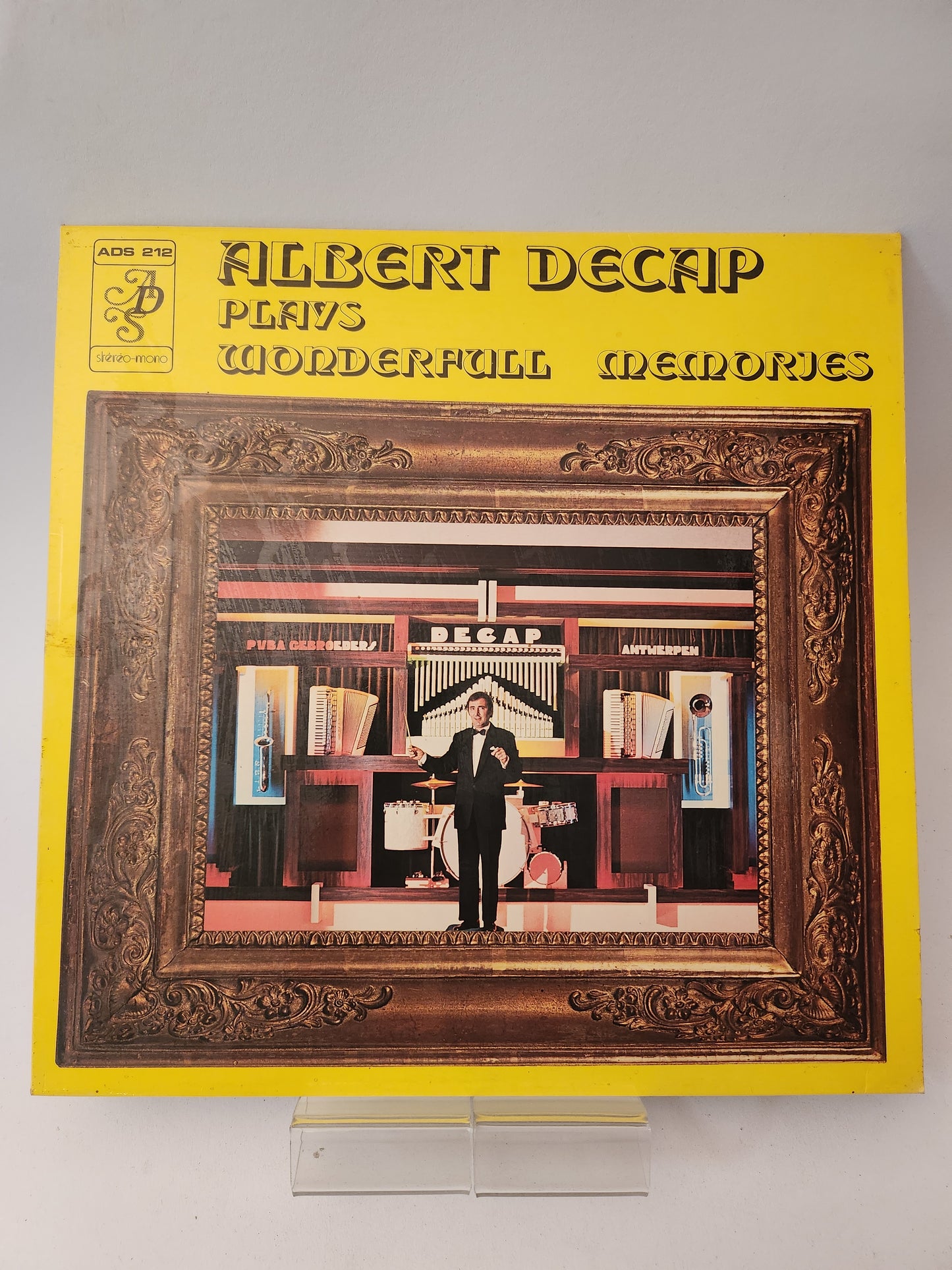 Albert Decap plays Wonderfull Memories LP Vinyl