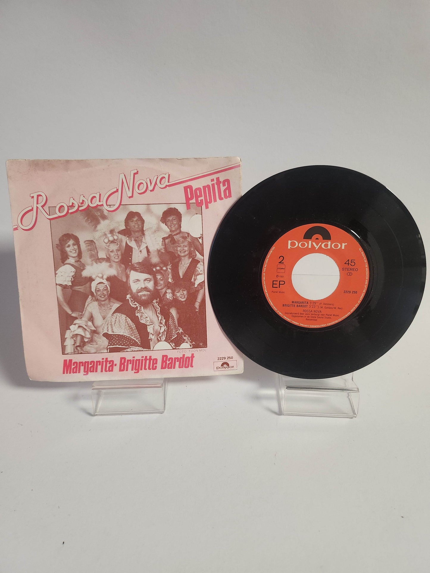 Rossa Nova: Pepita Single Vinyl - Feniks Gameshop