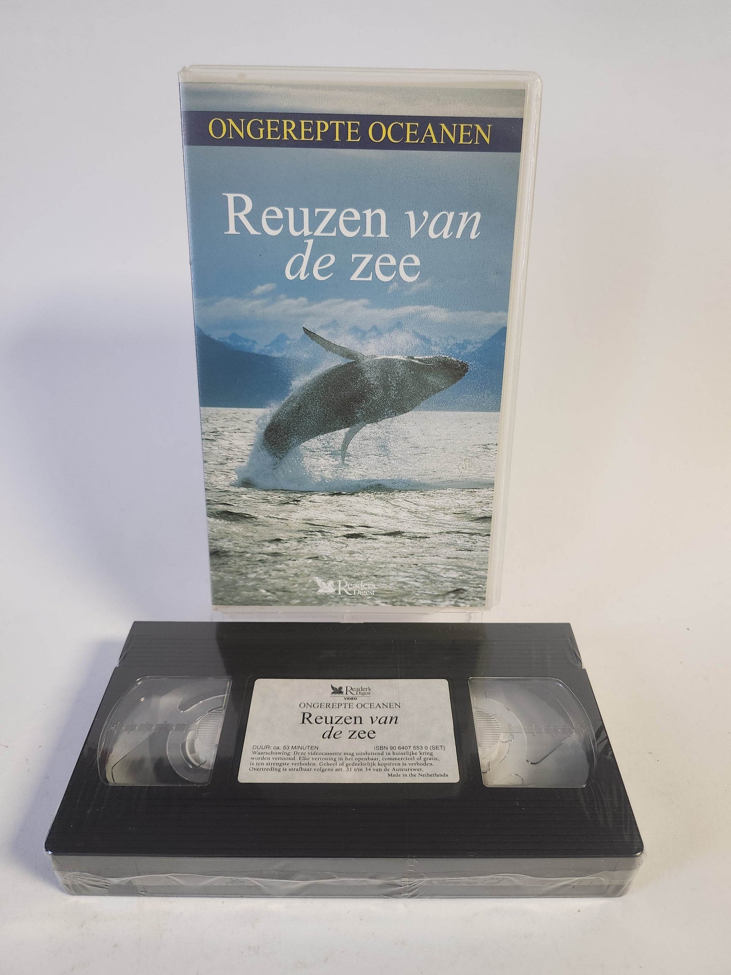Ongerepte Oceanen: Reuzen van de Zee geseald VHS - Feniks Gameshop