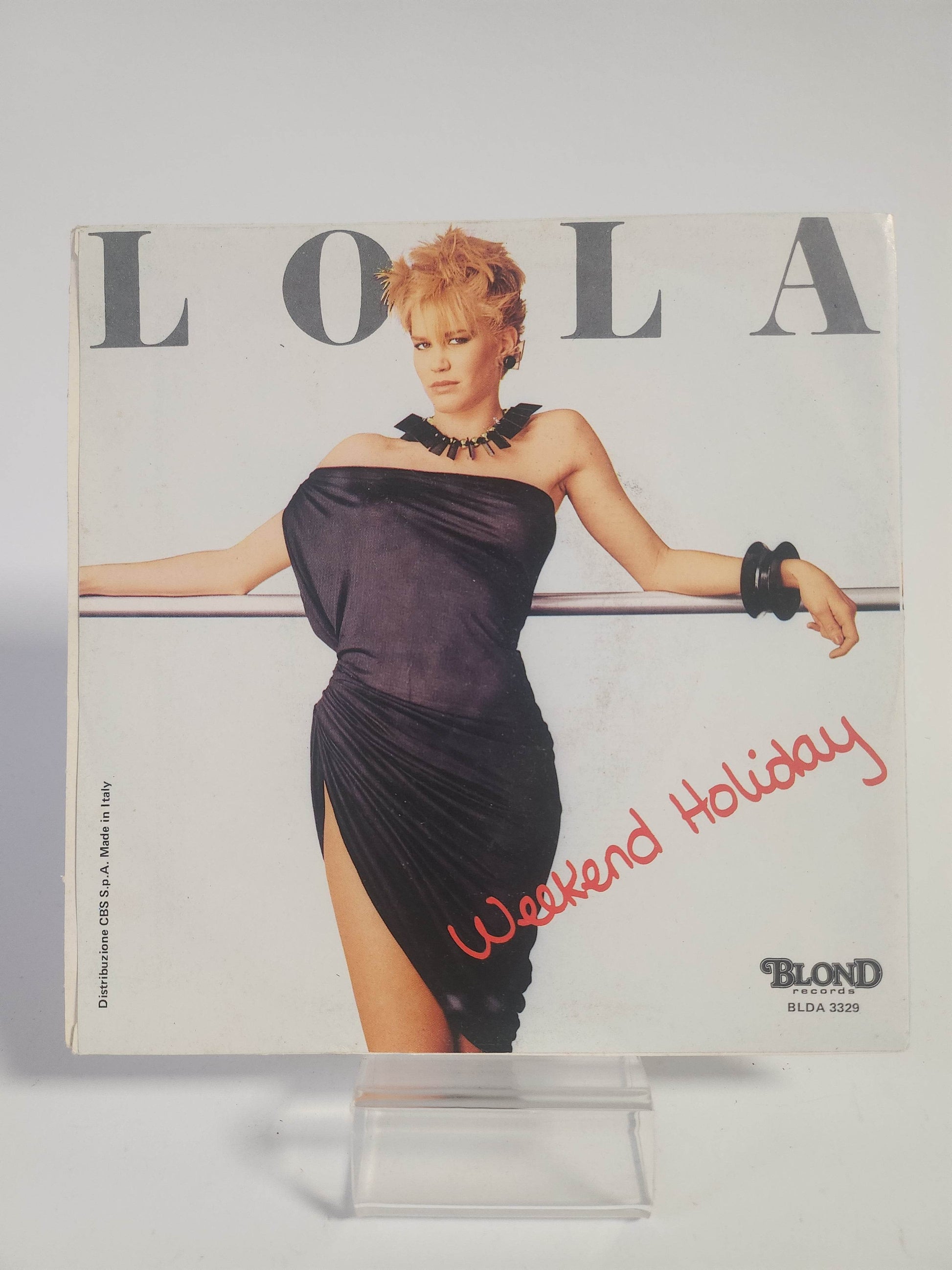 Lola: Weekend Holiday Single Vinyl - Feniks Gameshop