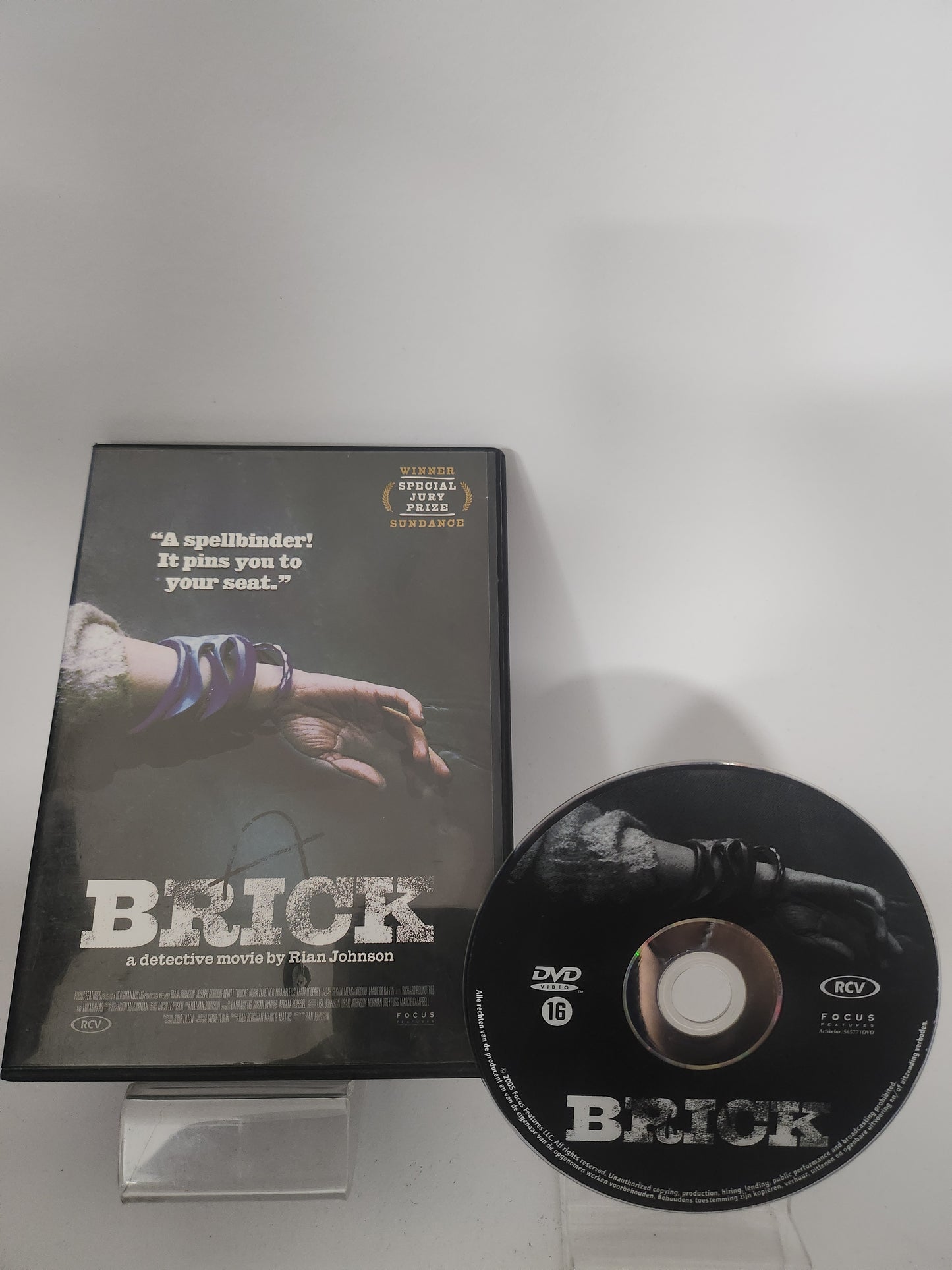 Brick Dvd