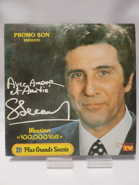 Gilbert Becaud: Avec Amour et Amitie LP Vinyl