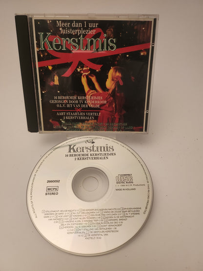 Kerstmis: 16 Beroemde Kerstliedjes + 2 Kerstverhalen CD