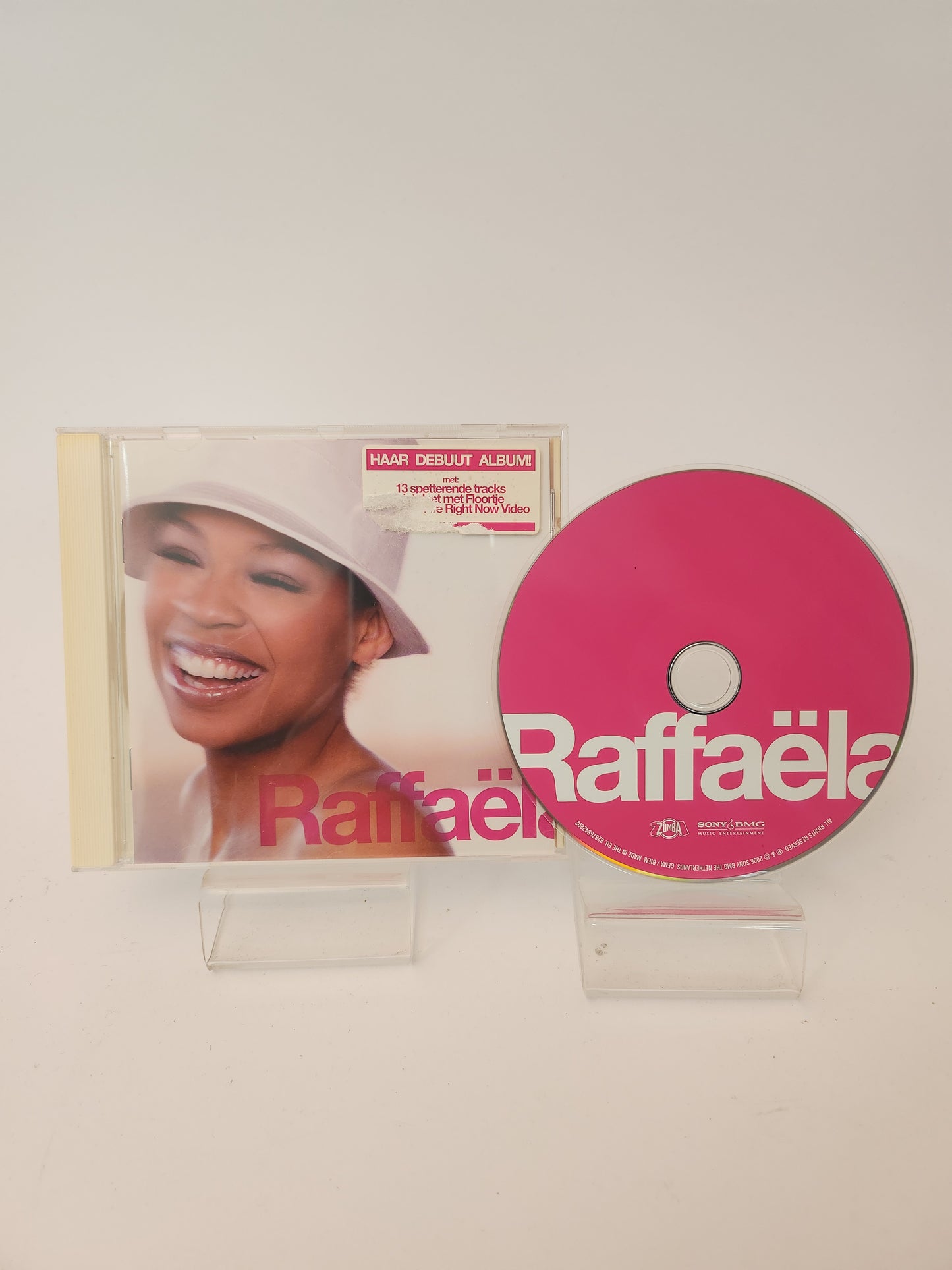 Raffaela CD