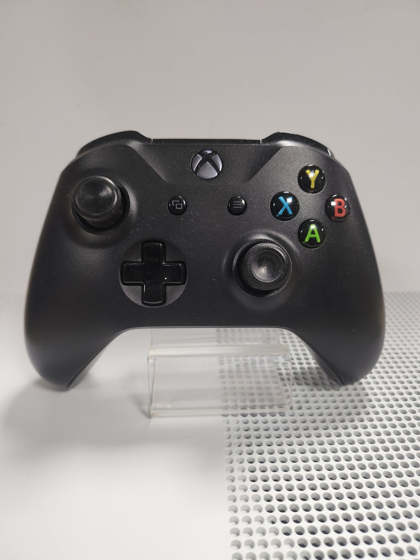 White Xbox One S (1TB) + Orginele Controller