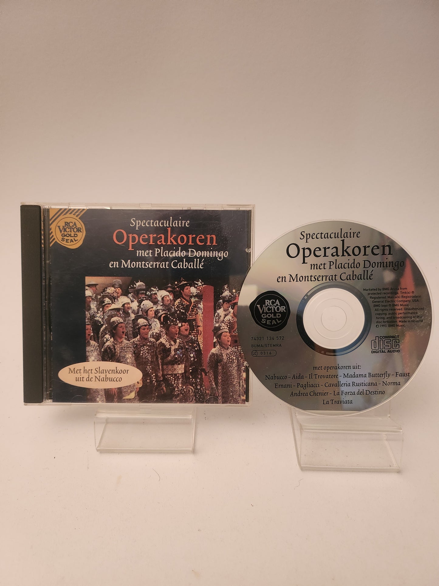 Spectaculaire Operakoren met Placido Domingo en Montserrat Caballé CD