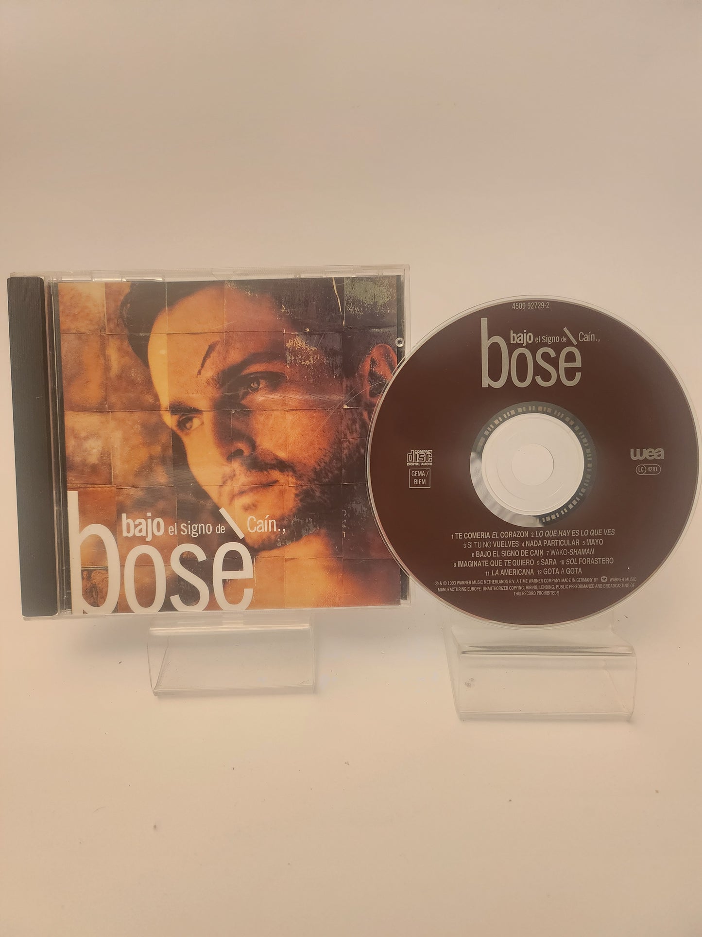 Bajo el Signo de Cain: Bose CD