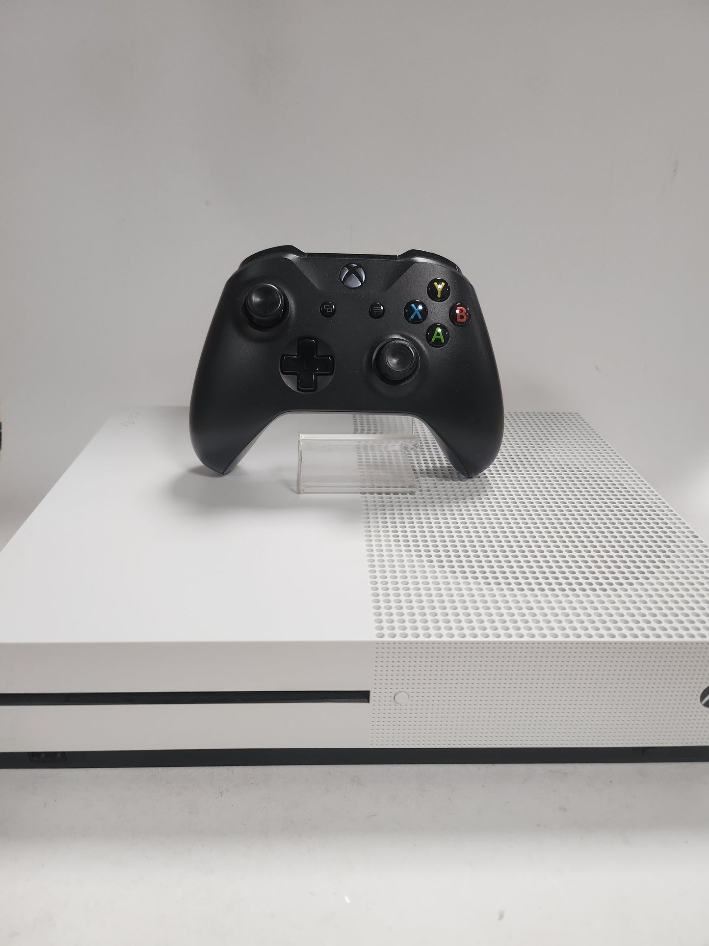 White Xbox One S (1TB) + Orginele Controller