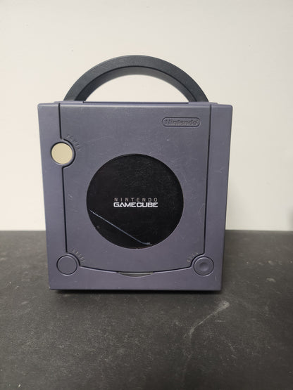 Paarse Nintendo Gamecube + Orginele Zwarte Controller