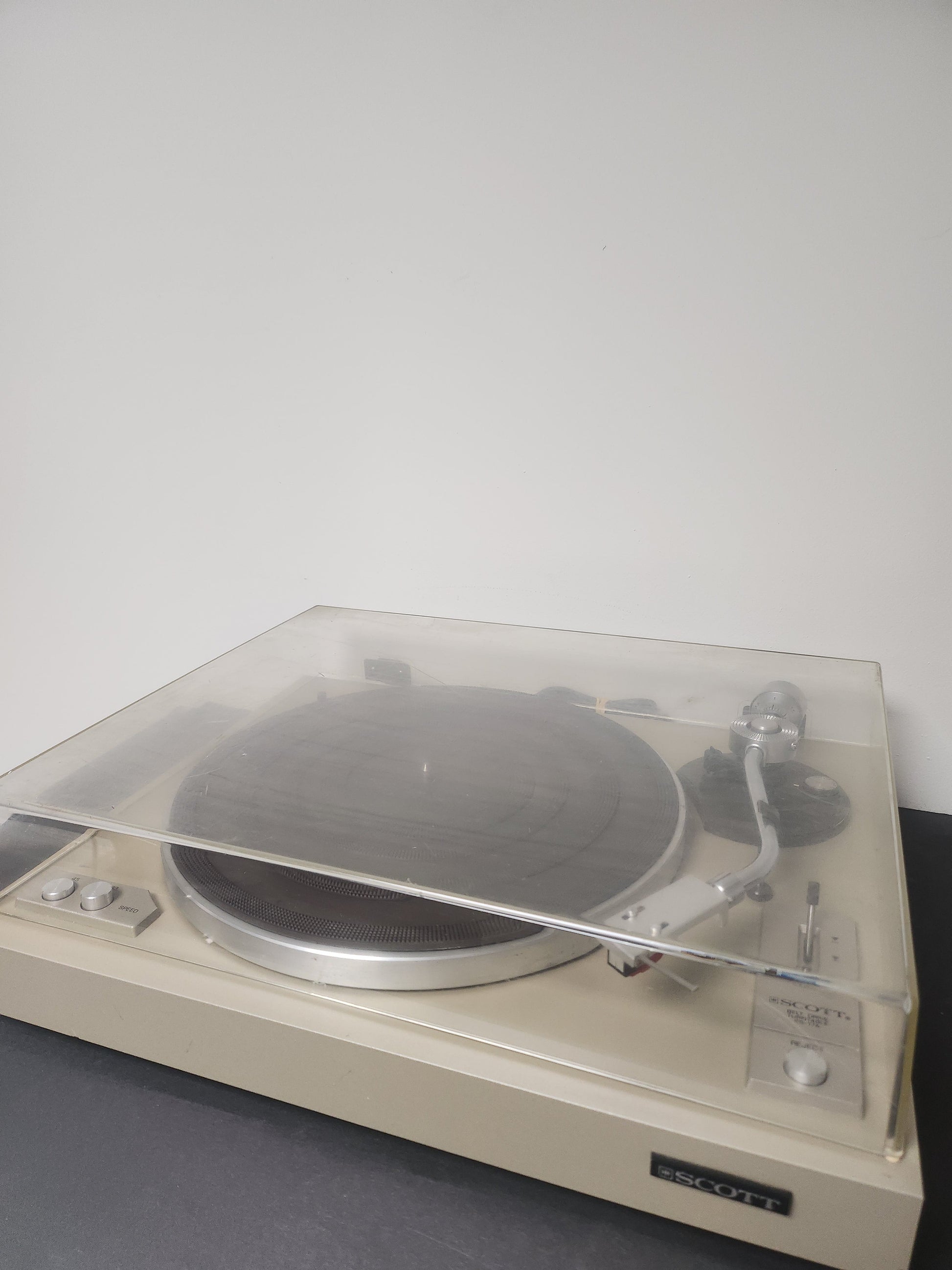Scott PS-17A Platenspeler - Platenspeler