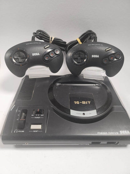 Sega Mega Drive 16-bit met 2 controllers en alle kabels. - Feniks Gameshop