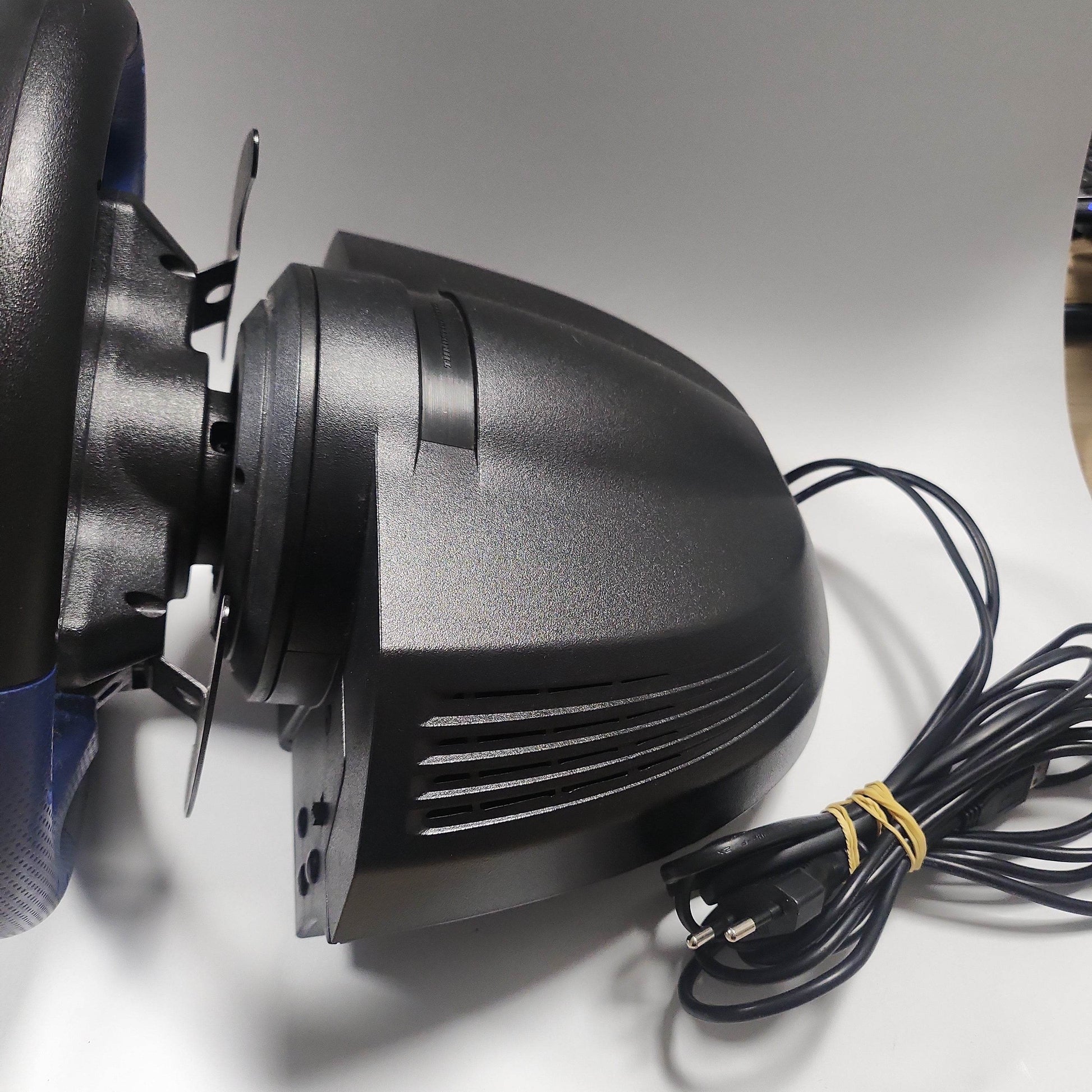 Thrustmaster T150 Racing Wheel PS4 (zonder pedalen) - Feniks Gameshop