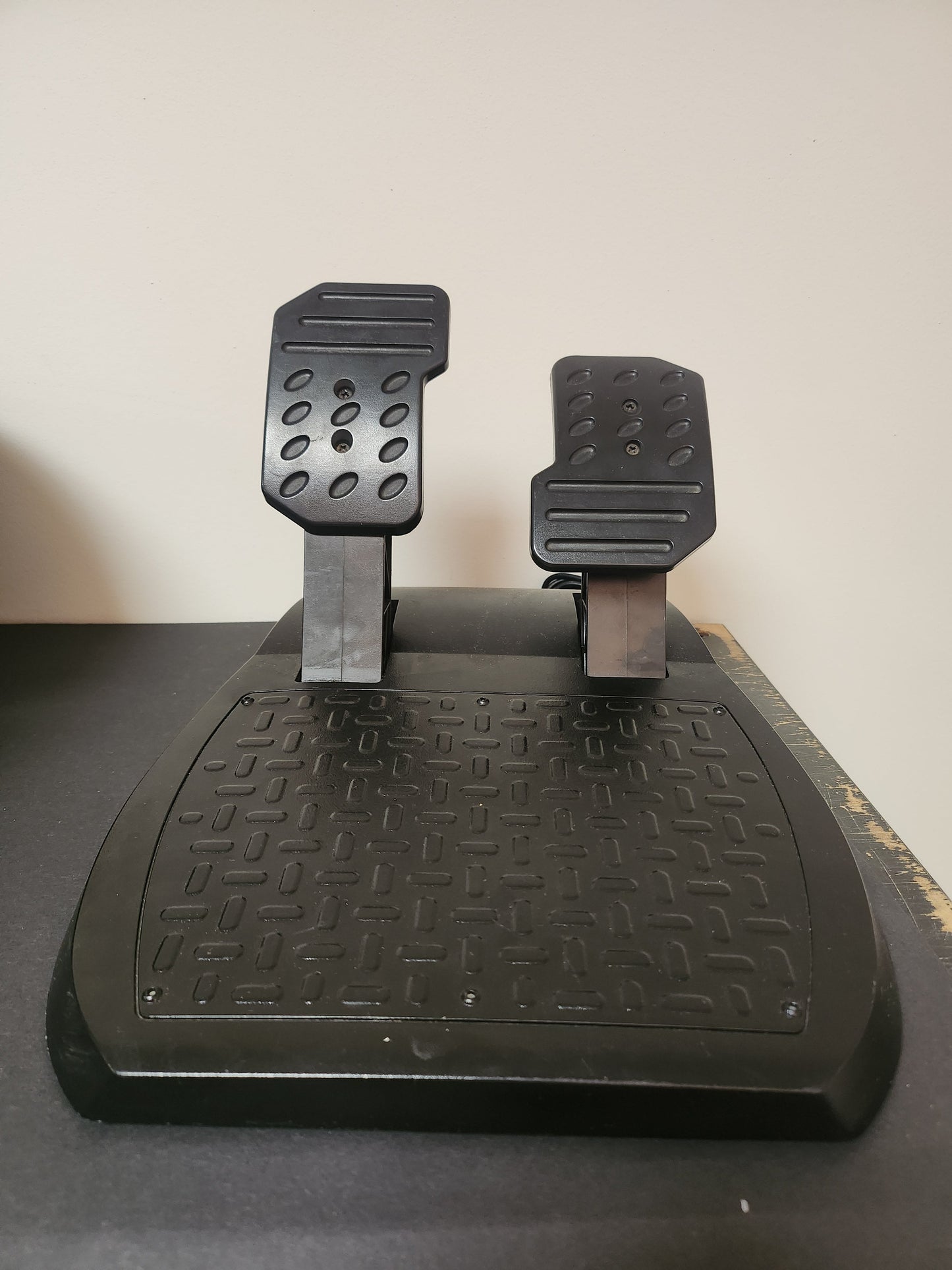 Thrustmaster T80 Stuur + Pedalen Playstation 3/ Playstation 4 - Playstation 3 Accessoires
