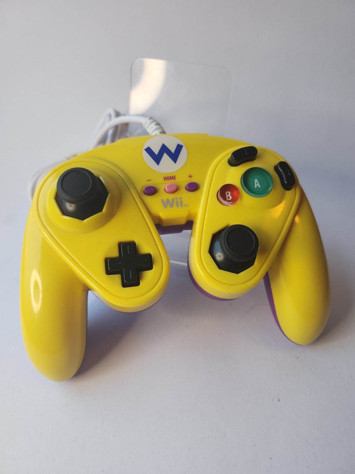 Wired Fight Pad Wario Nintendo - Feniks Gameshop