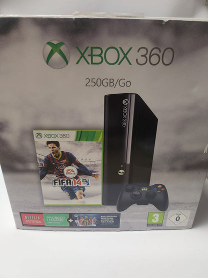 Xbox 360 E 250GB Zwart FIFA 14 Edition Boxed + Controller - Xbox 360 Consoles