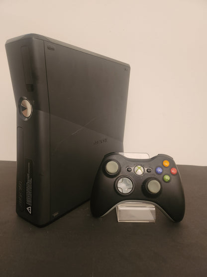 Xbox 360 S 250GB Zwart + Controller + Alle Kabels - Xbox 360 Consoles