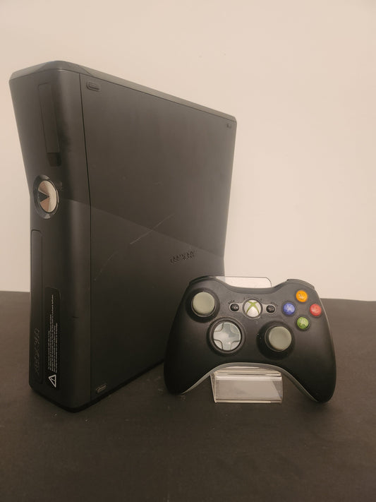 Xbox 360 S 250GB Zwart + Controller + Alle Kabels - Xbox 360 Consoles