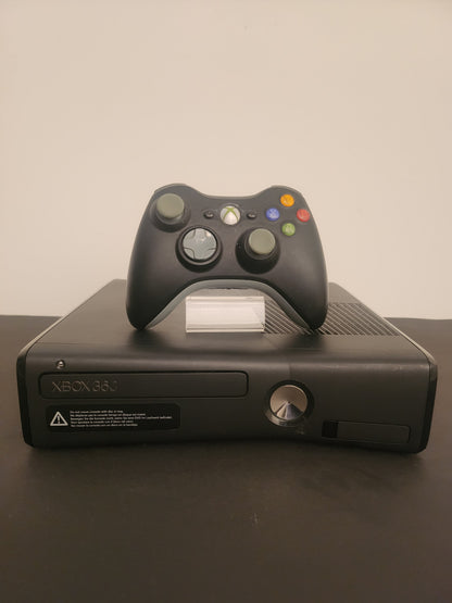 Xbox 360 S 250GB Zwart + Controller + Alle Kabels - Xbox 360 Consoles