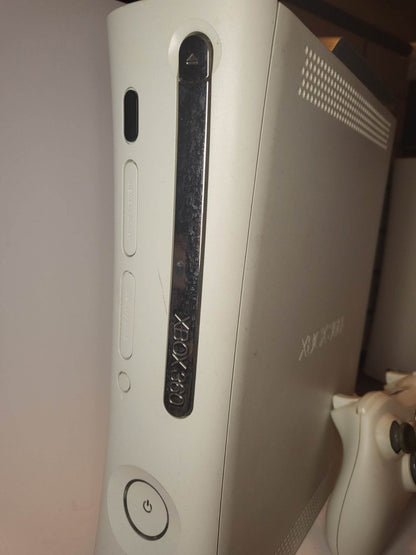 Witte Xbox 360 (120gb) met 1 controller en alle kabels - Feniks Gameshop