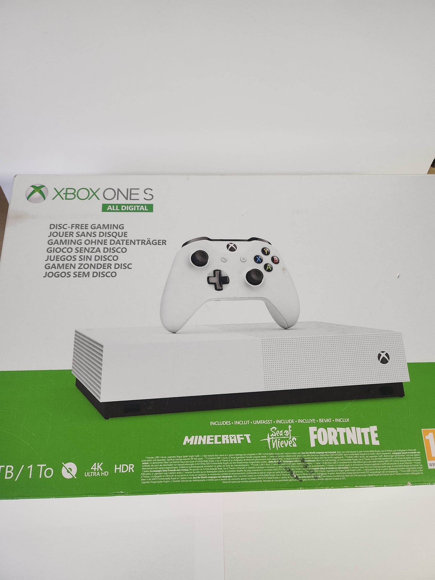 White Digital 1TB Boxed Xbox One S - Feniks Gameshop