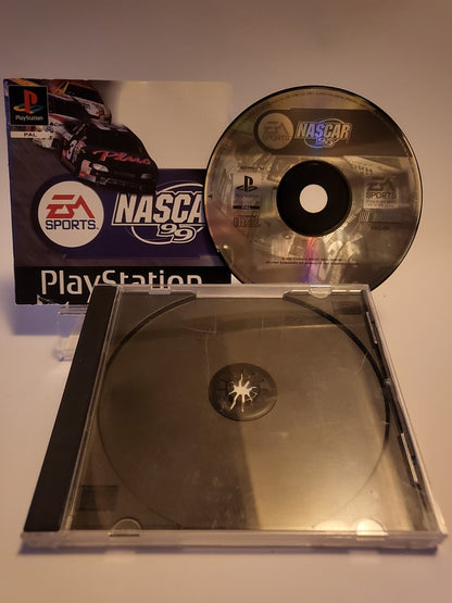 Nascar 99 Playstation 1