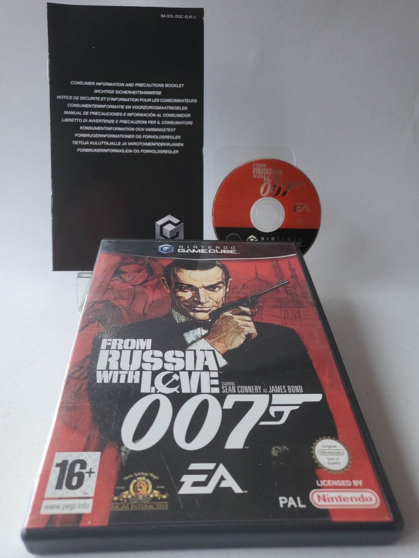 From Russia with Love 007 Nintendo Gamecube