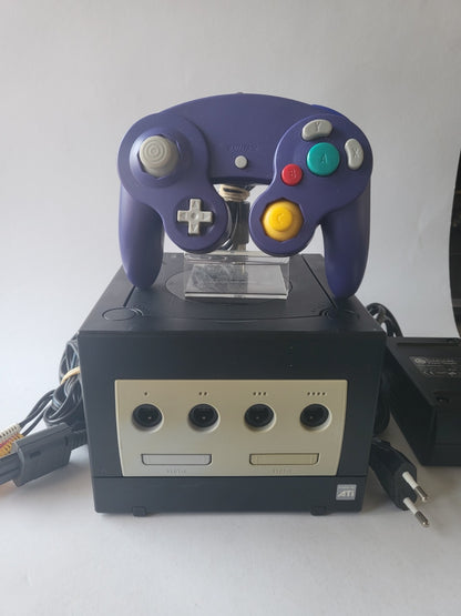 Nintendo Gamecube Zwart met 1 Paarse controller en alle kabels
